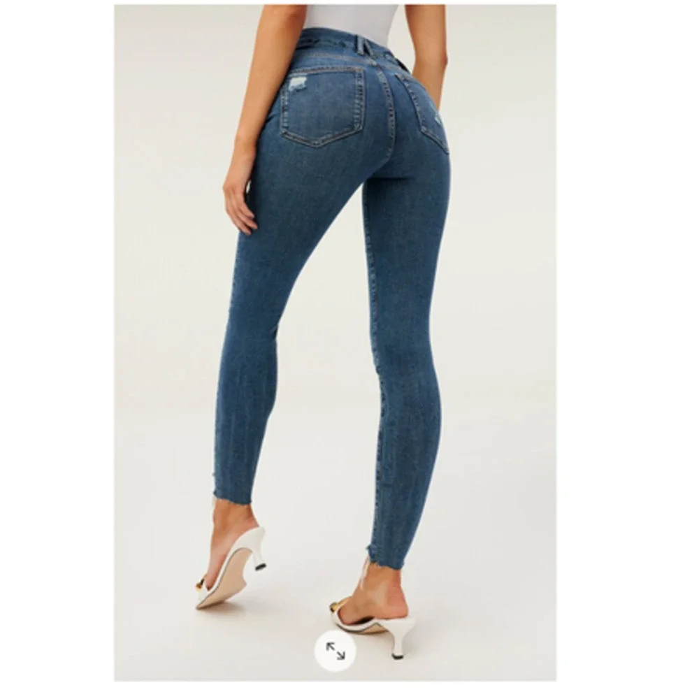 Good American Good Legs Chewed Hem Skinny Jeans  Size 4 NWT_2